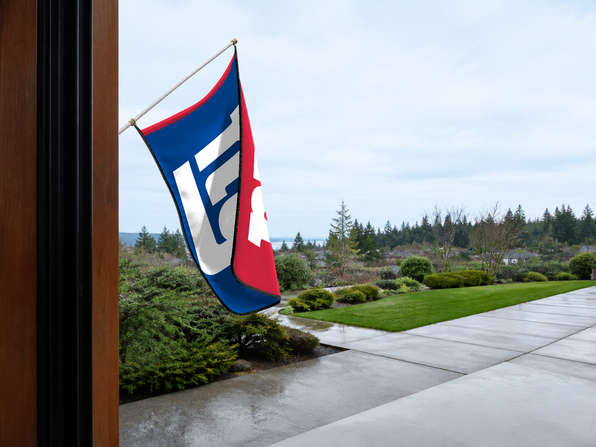 New York Giants Authentic Gameday Flag — approved one-scene environment view — EXO R89 — item_id=nfl-new-york-giants — source_sha256=2aaa2ad88d9b4c245174468588d2a50b66aac62f5fa6f088b09b6e395d7a6f78