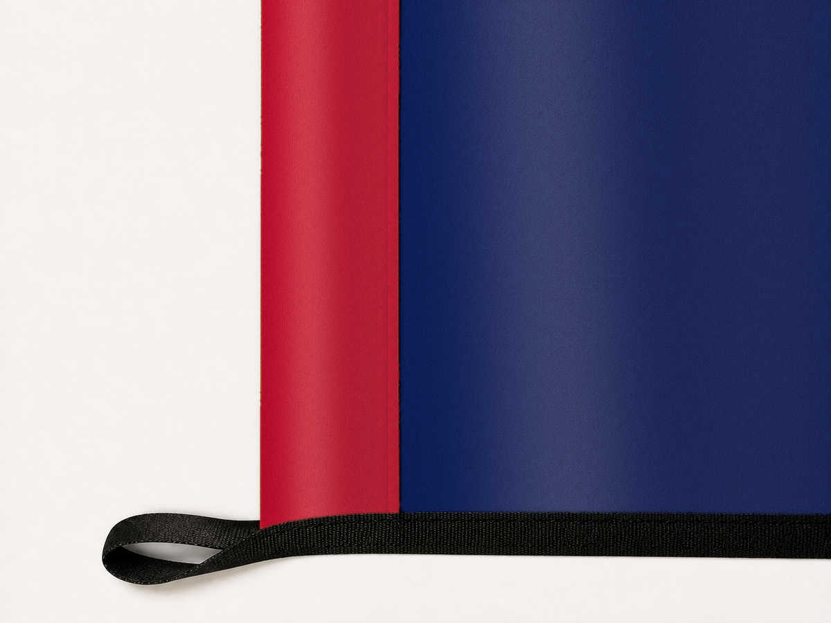 Missouri State Flag Authentic Gameday Flag underside and personalization construction view — continuous restrained woven-satin Missouri State Flag Accent header, textured Missouri State Flag Primary face, lower black loop and perimeter webbing — source_sha256=ee2095effe34c6d17edf7c8eafb205cd4ca83f72f6c9a8a90fab3ad4ef709e54